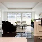 Versace Tower Luxury Suites - Downtown