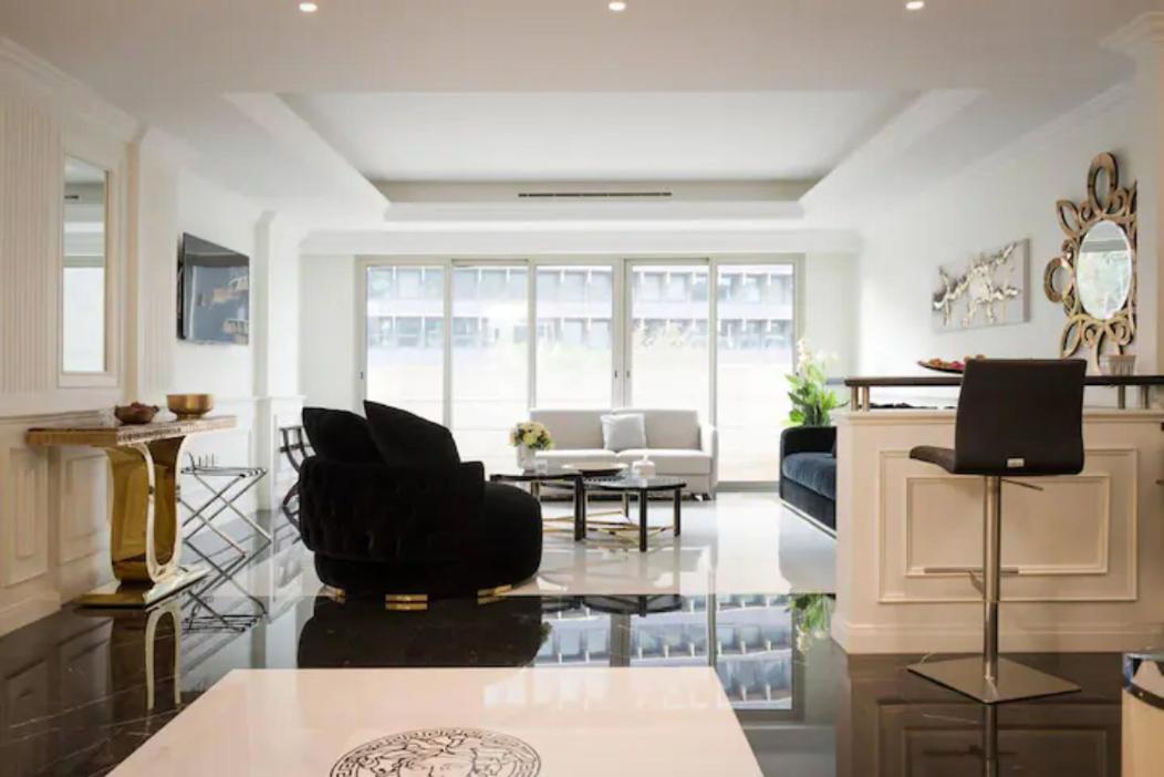 Versace Tower Luxury - Downtown *