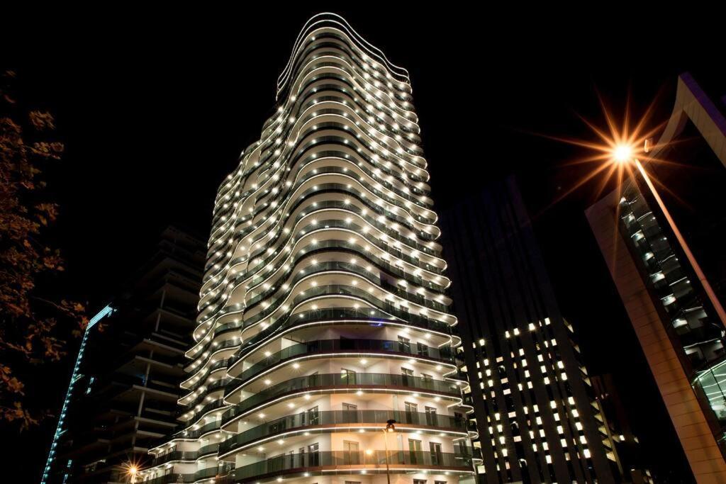 Versace Tower Luxury - Downtown *