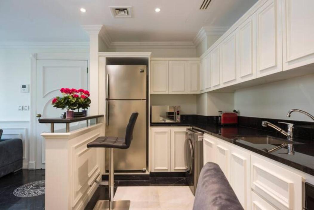 Versace Tower Luxury - Downtown Apartment